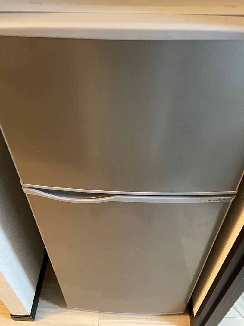 sharp冷蔵庫SJ-H13E-S 128l 1人暮らし 11/1以降発送 シャープ SHARP 冷蔵庫 2ドア 片開きタイプ 128L シルバー系 SJ-H13E(S