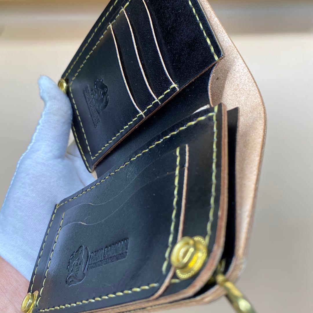 無骨 艶 マチ お札折らずに収納できる手染めミドルトラッカー