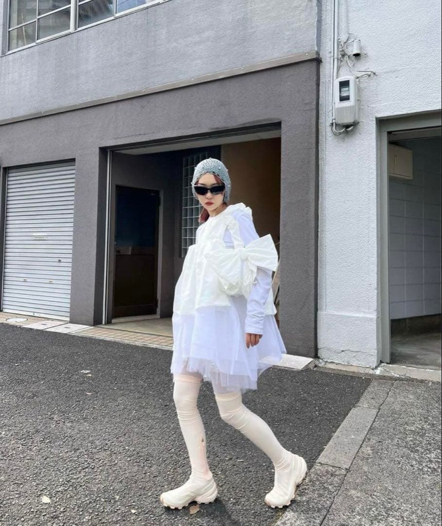 maison lulu pinot Isabel hood グレー　litmus