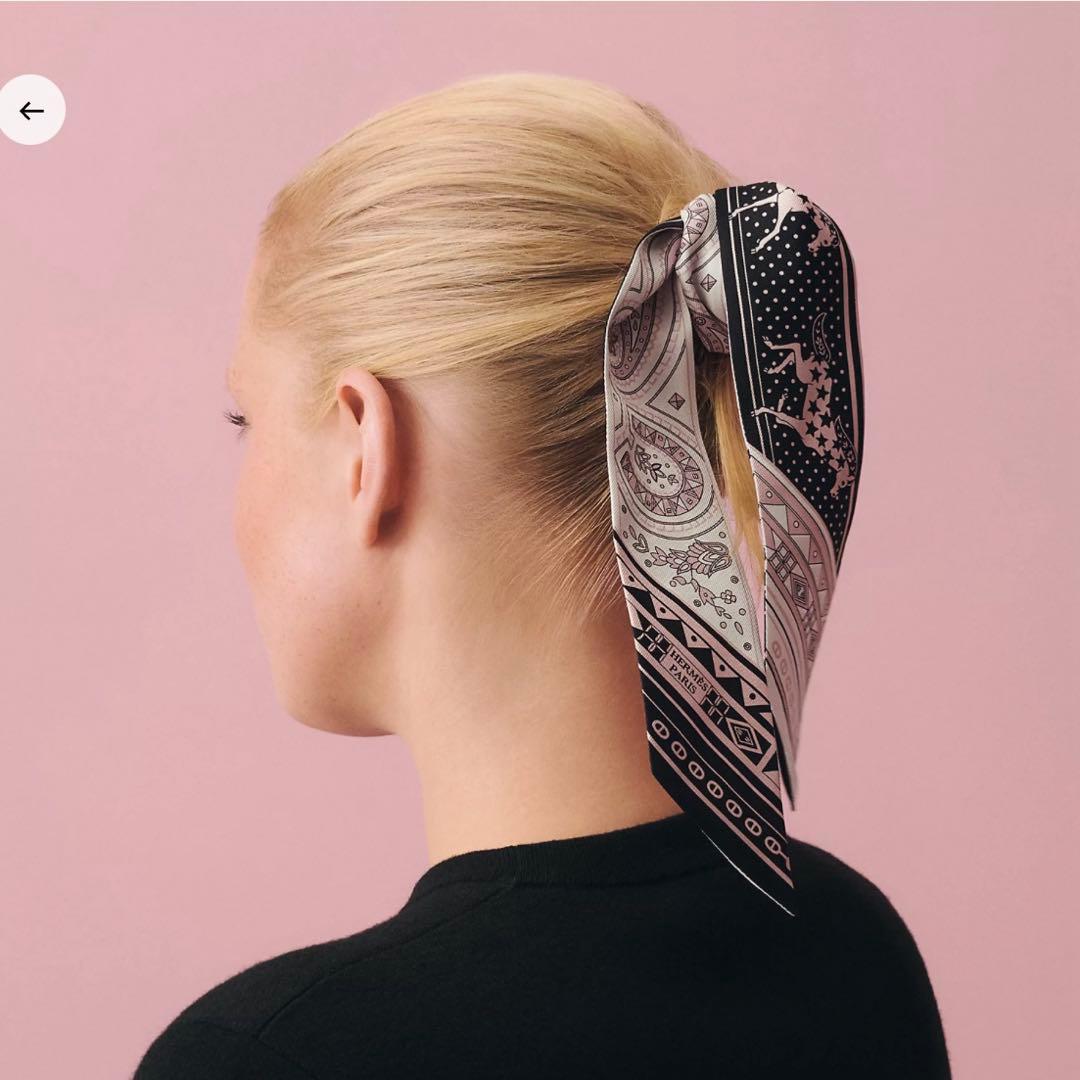 新品未使用】エルメス ツイリー シュヴァルドゥクールバンダナ