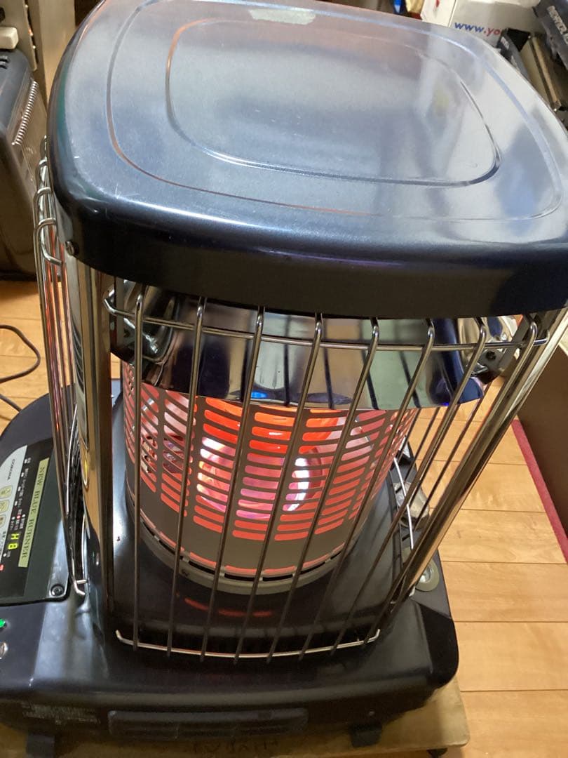 業務用 ブルーバーナ【コロナ】大型ファンヒーター 工場等の広い場所で