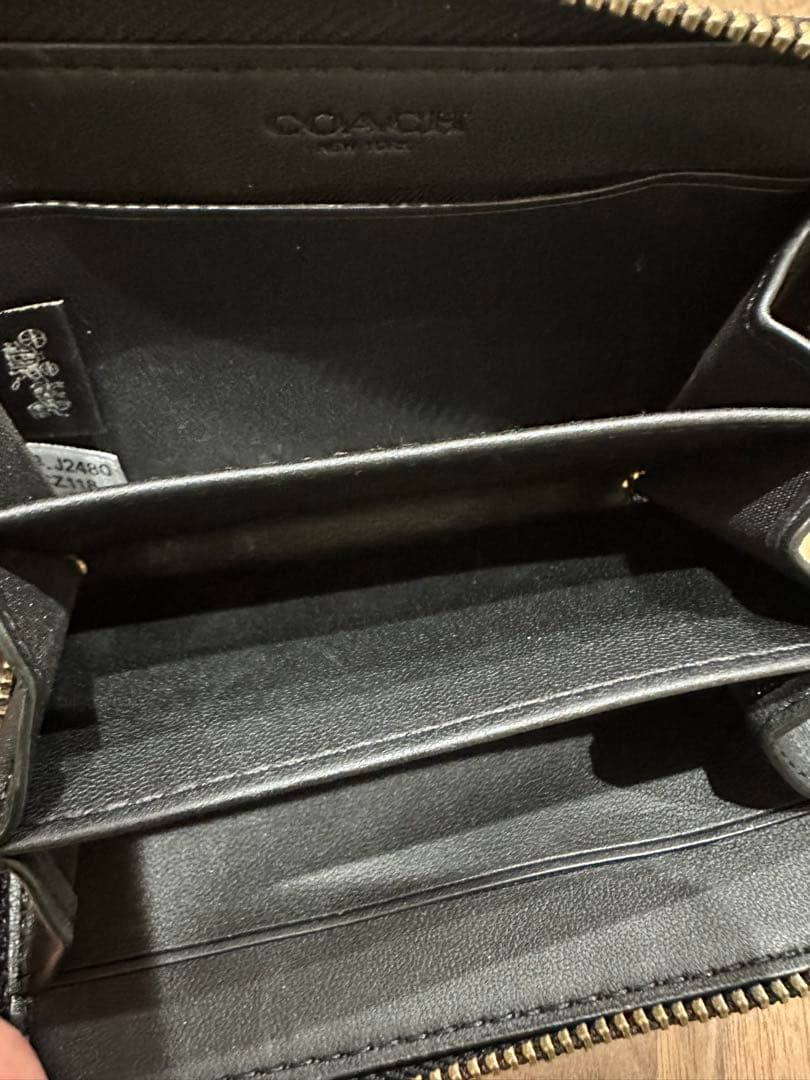 COACH 黒 レザー コインケース 恐竜刺繍 本日最終価格⭐︎＾＾