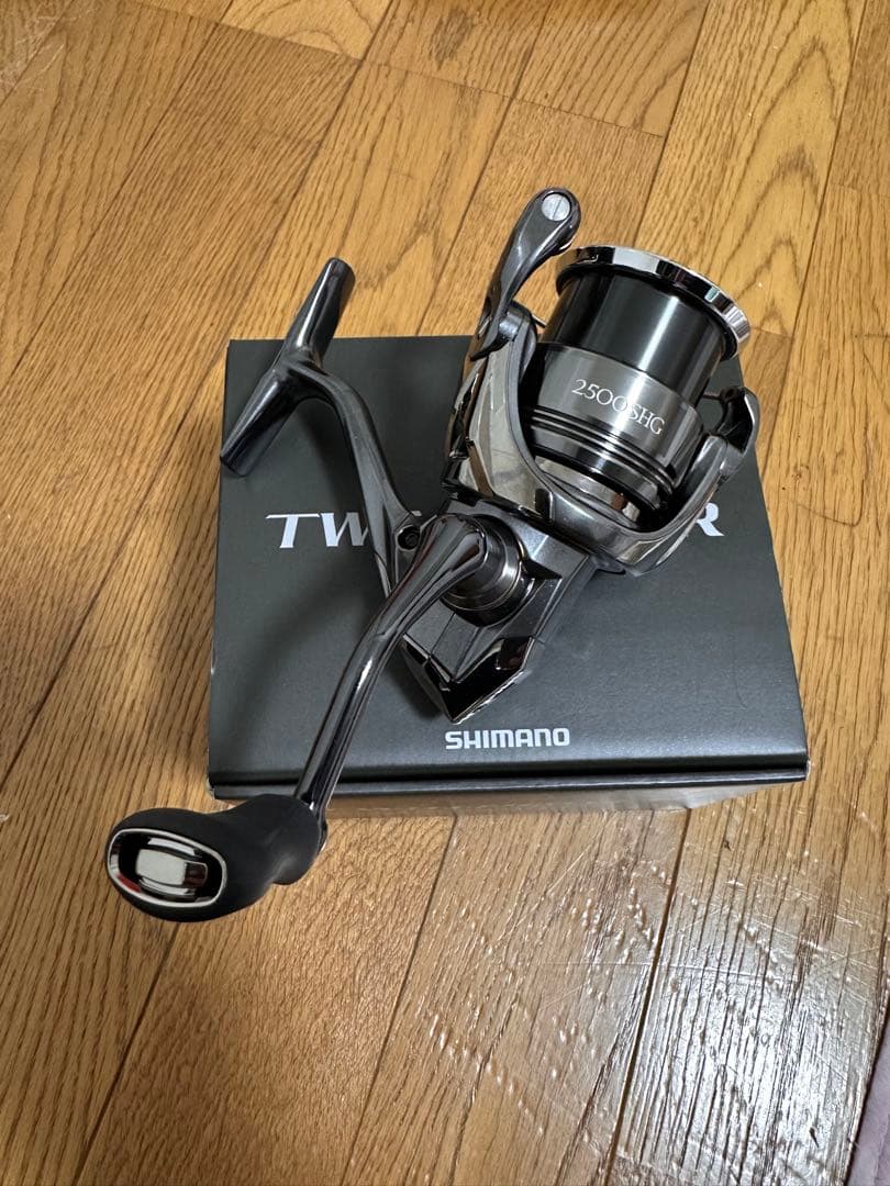 24ツインパワー２５００ＳＨＧ シマノ(SHIMANO) 24 ツインパワー 2500SHG ☆特別割引品 ツインパワー