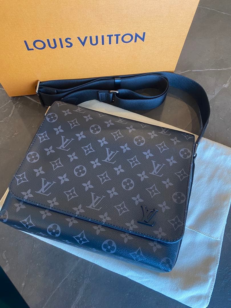 バロー☆ Mattel HLK08 Hot Wheels 55th Anniversary Pearl & Chrome 2023 67