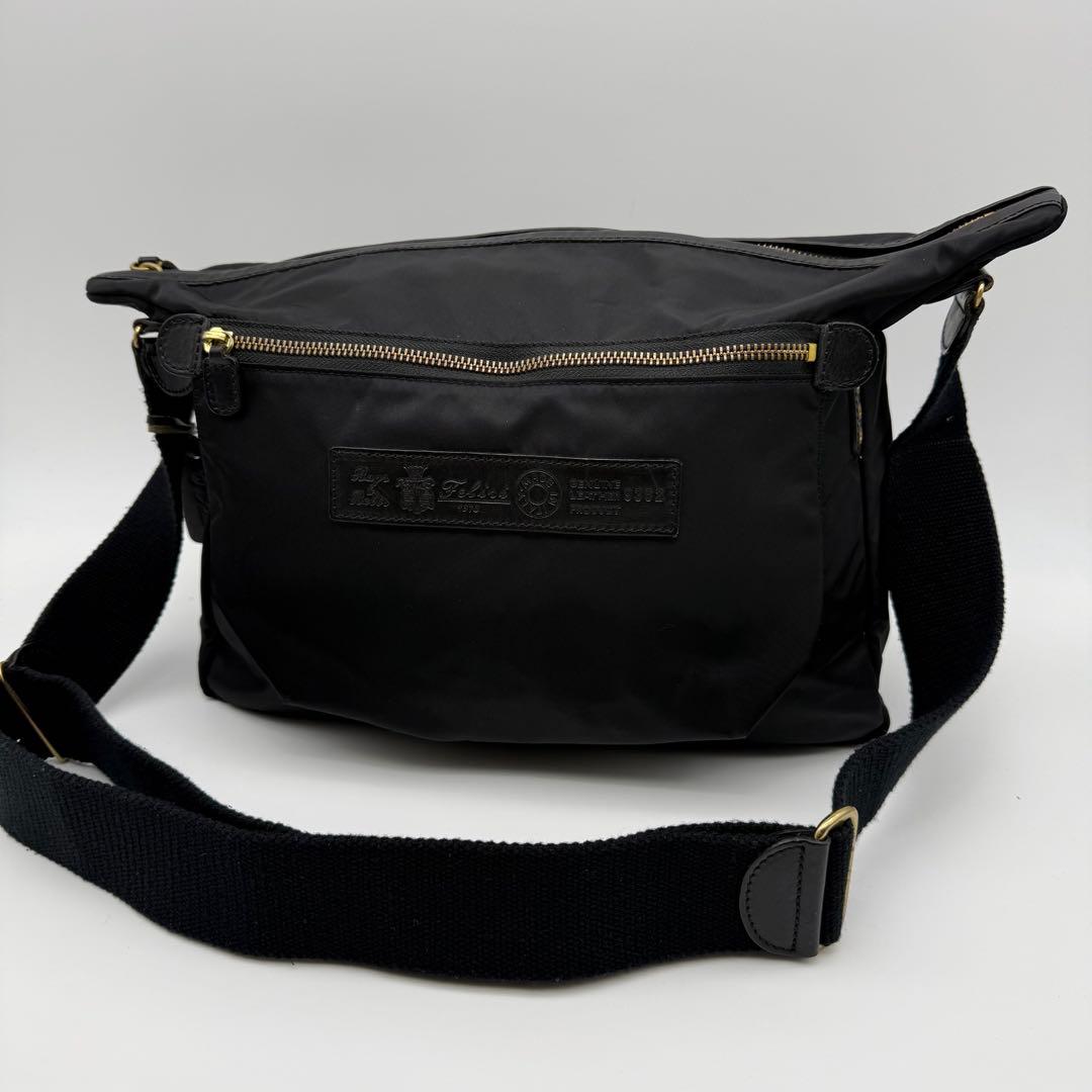 Felisi フェリージ9362-DSショルダーバッグ 斜め掛けA4可 黒 Felisi（フェリージ） ショルダーバッグ ショルダーバッグ 9362/DS