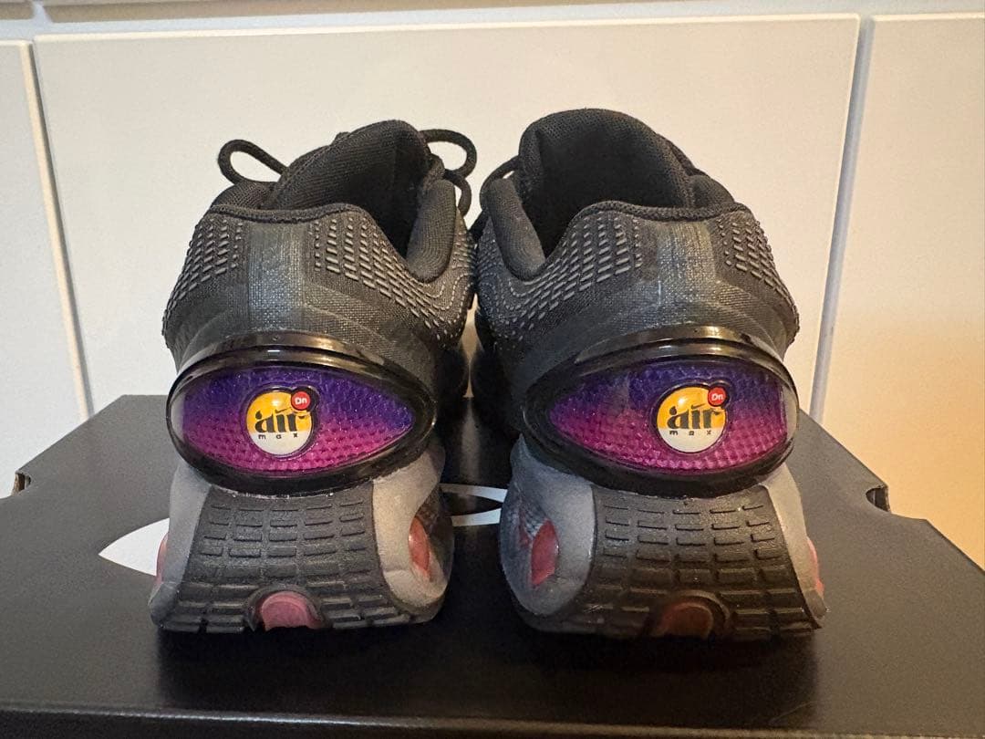 美品　NIKE AIR MAX Dn All night 25.5cm