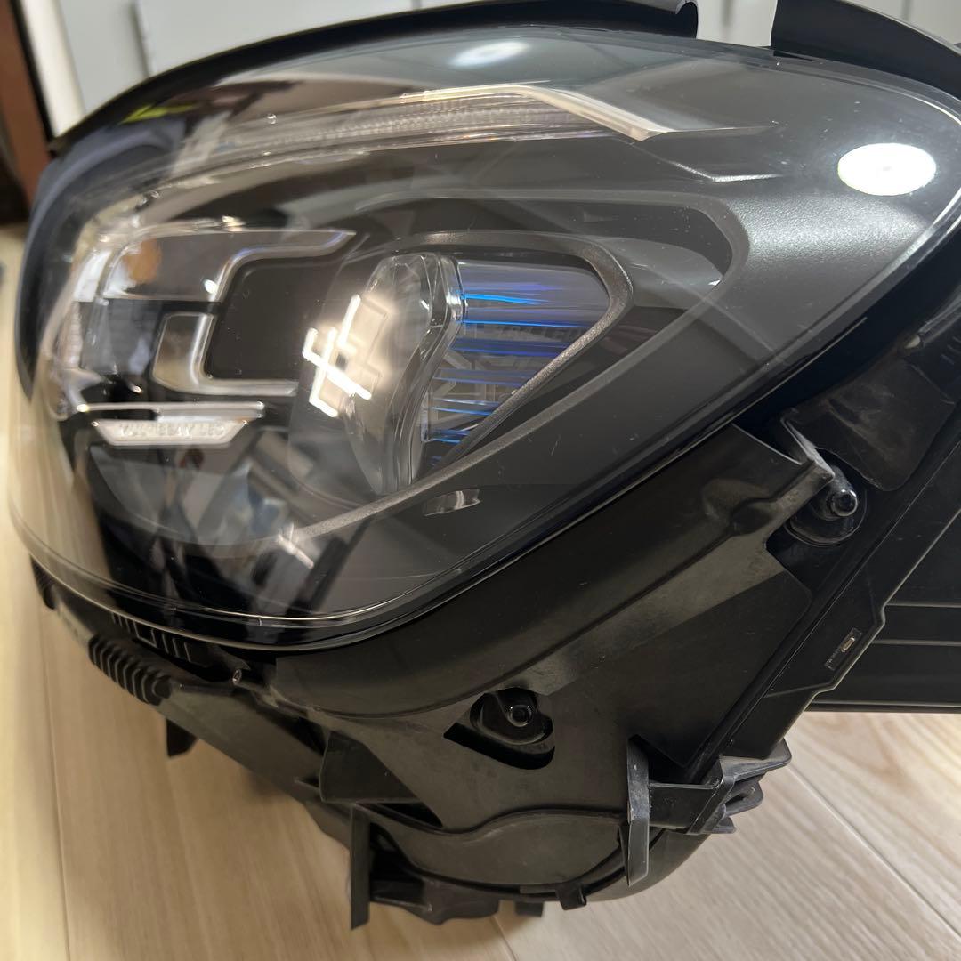 Mercedes-Benz gls400d ヘッドライト 左 ウインカー異常