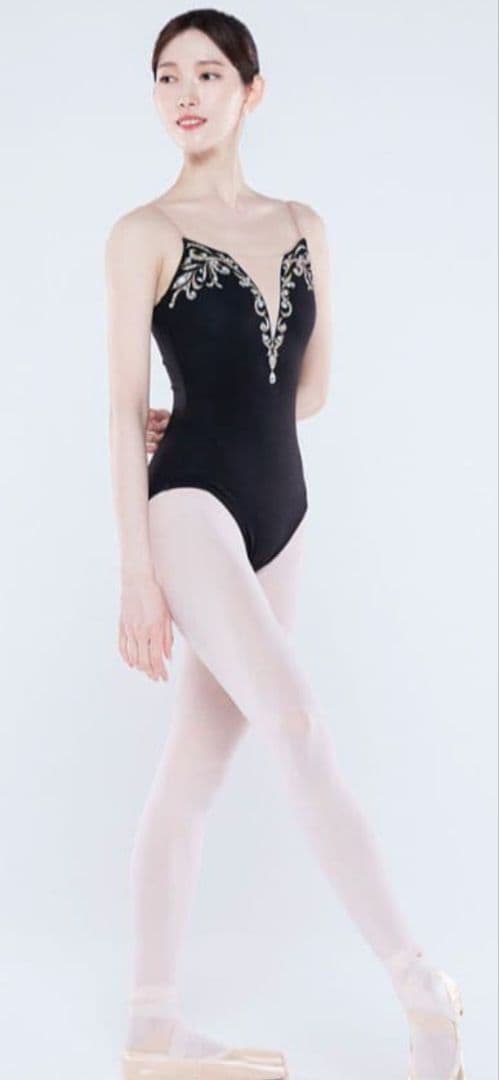 新品 BYPLIE バイプリエ コスチューム レオタード M