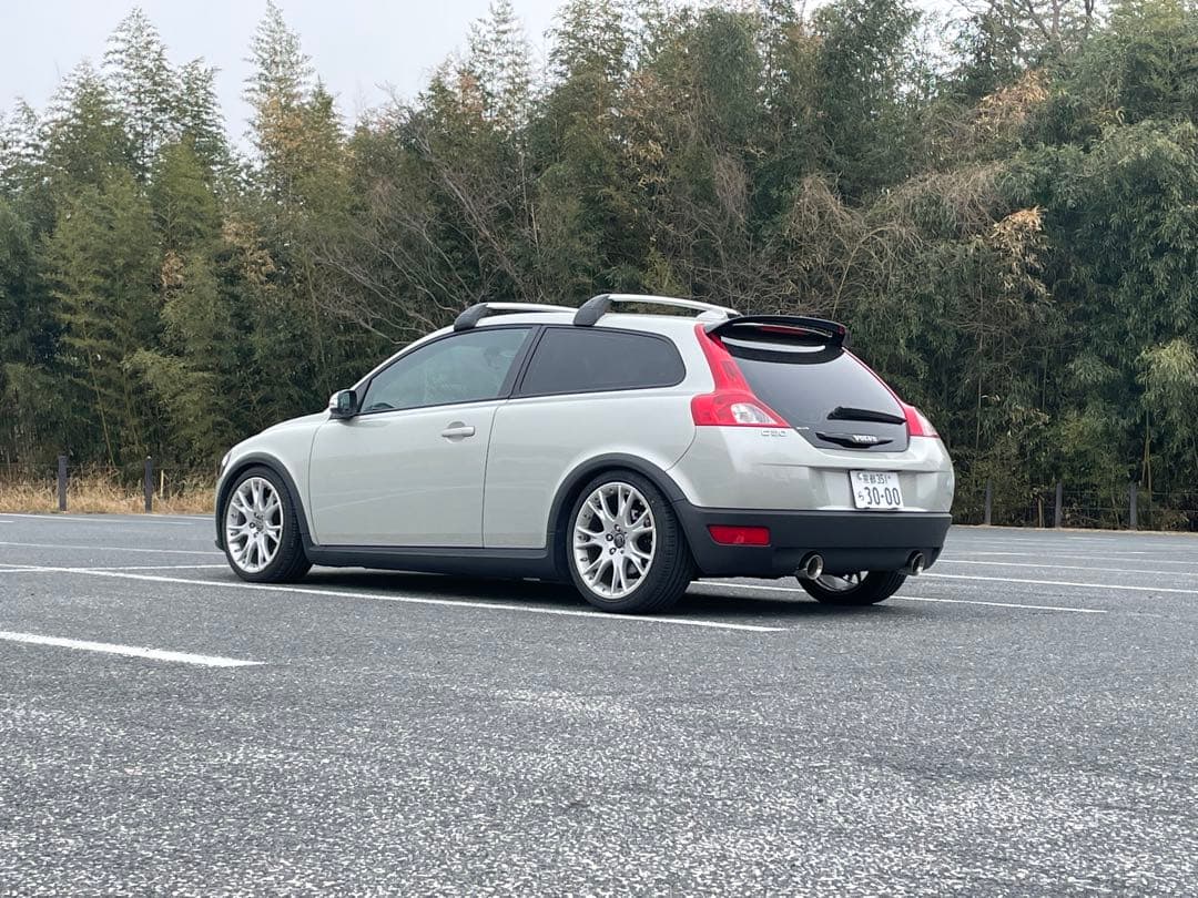 Volvo C30 2.4i ボルボ