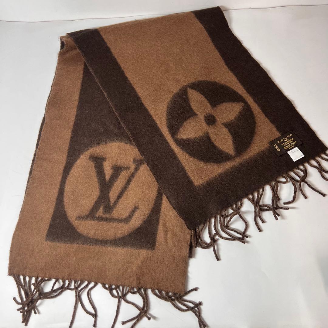 LOUIS VUITTON ルイヴィトン ロゴ入りウールマフラー 大人気♪ Louis Vuitton ヴィトン ロゴ入りマフラー (Louis Vuitton