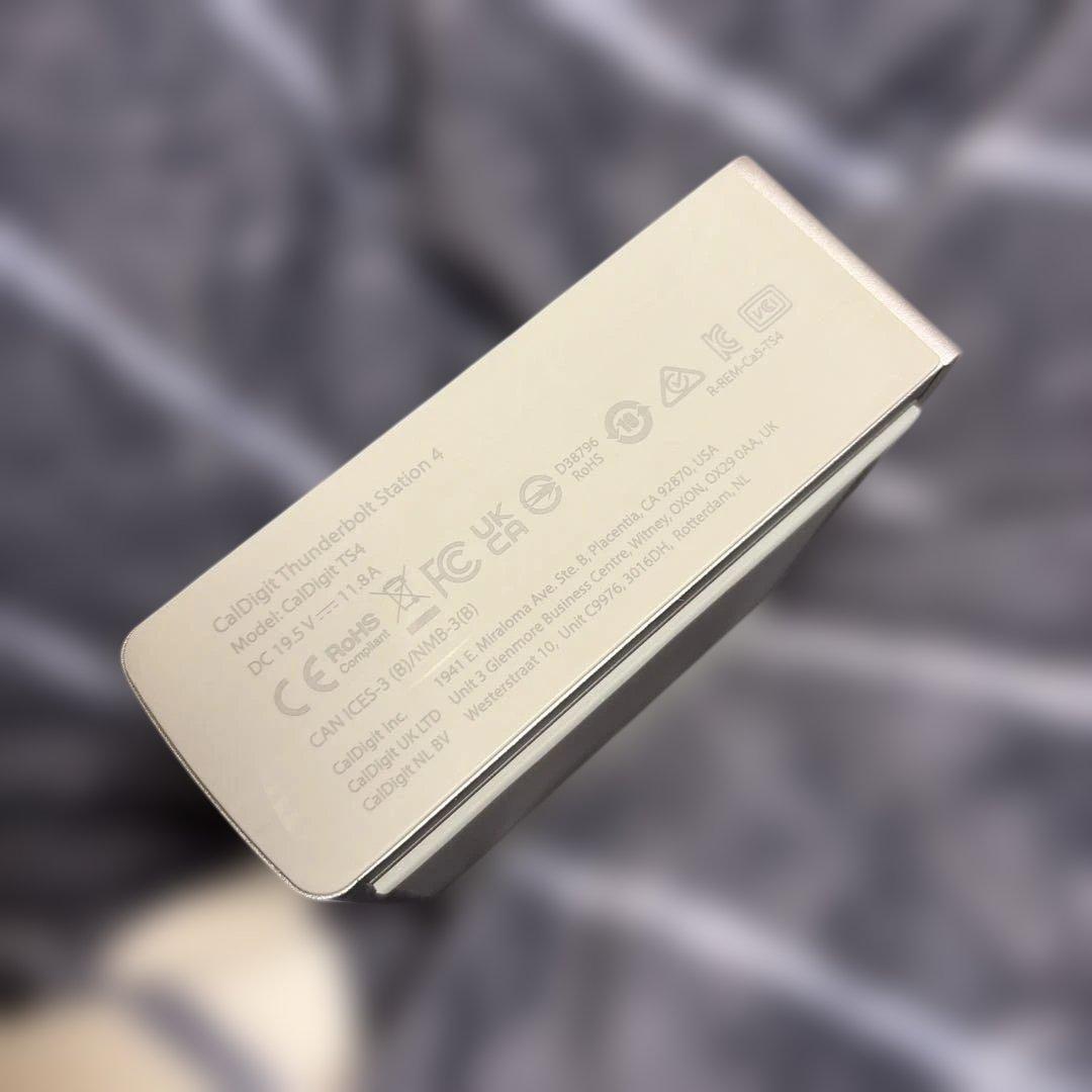 ゆ*能様 caldigit ts4