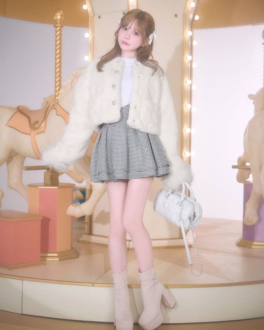 ミシェルマカロン ビジューファーショートコート 即日〜翌日発送可能