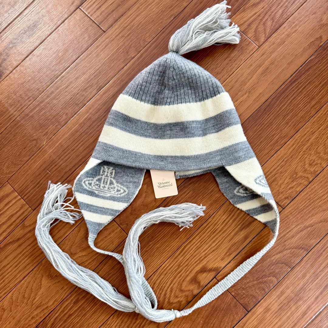 完売色/タグ付未使用VivienneWestwood 耳当て付きニット帽 - メルカリ