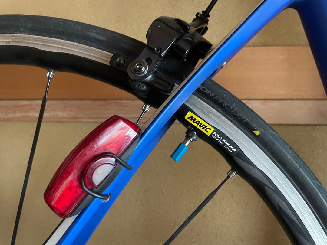 Ao デローザアイドル