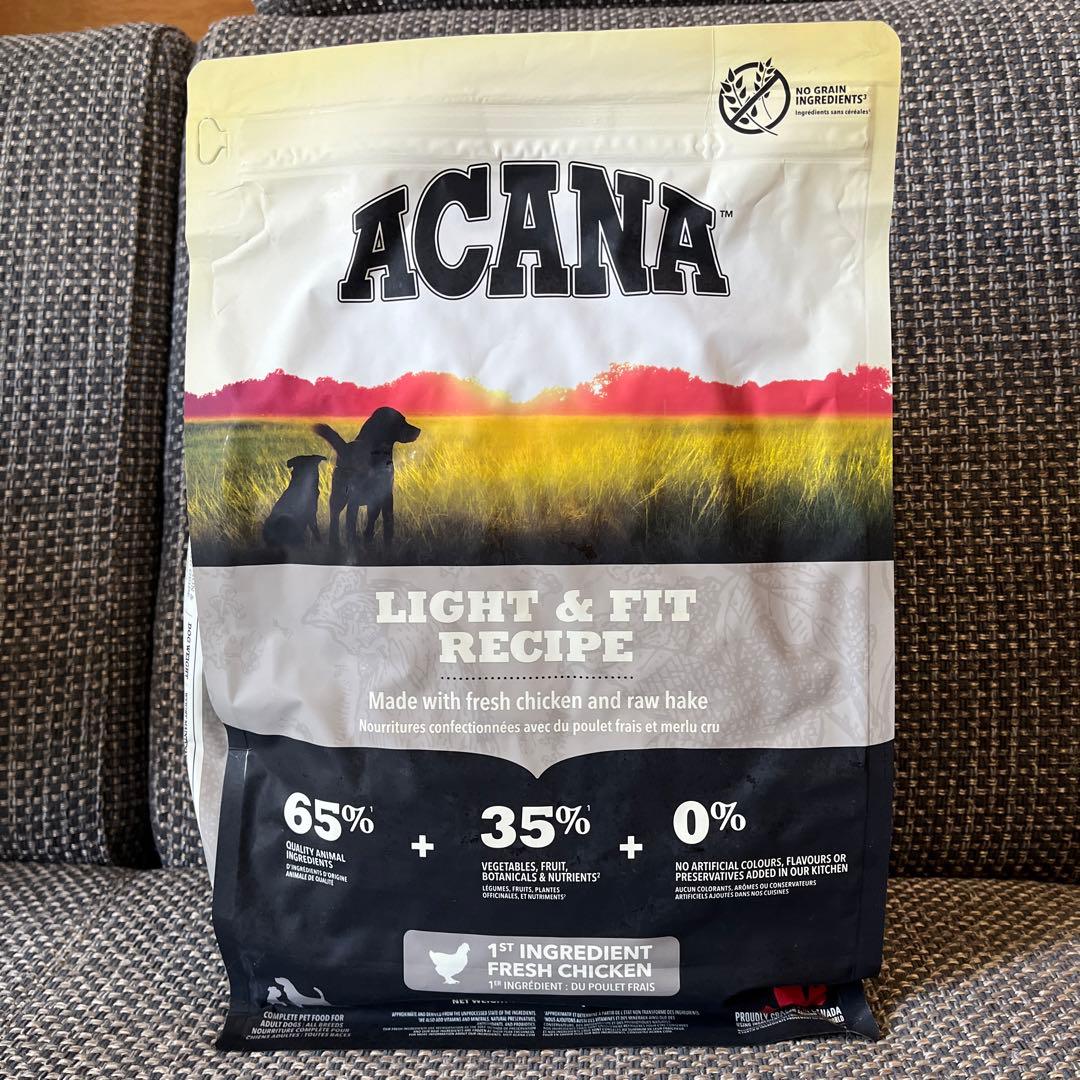 ACANA】アカナ ライト&フィットレシピ 2kg お試し3袋付 新品未開封
