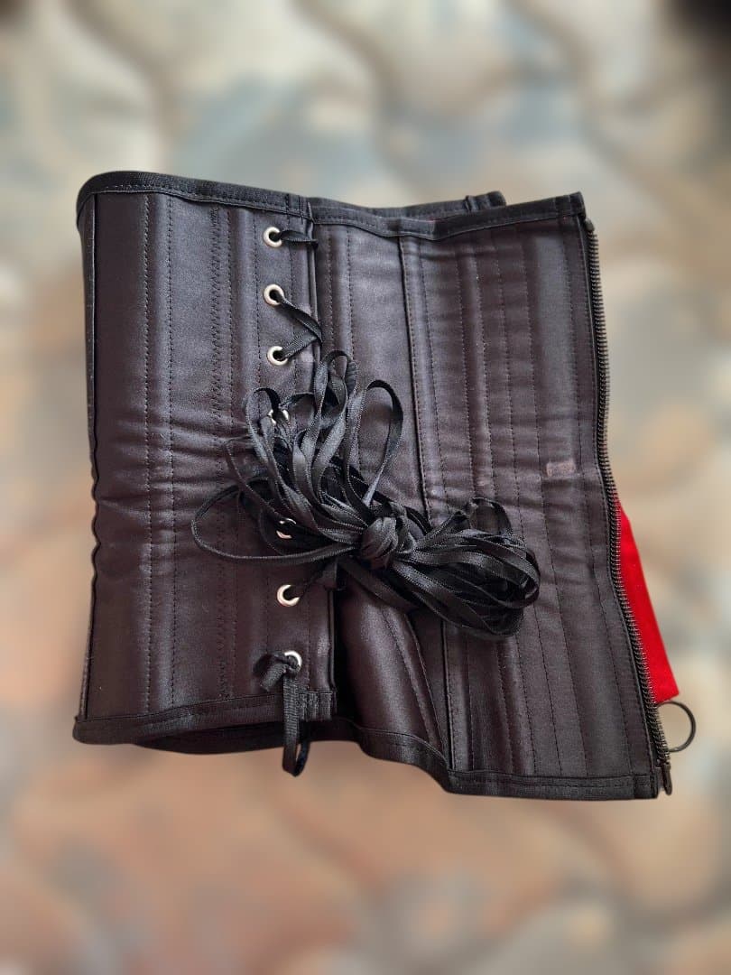 元鈴木さん コルセット S キンバリー - メルカリ