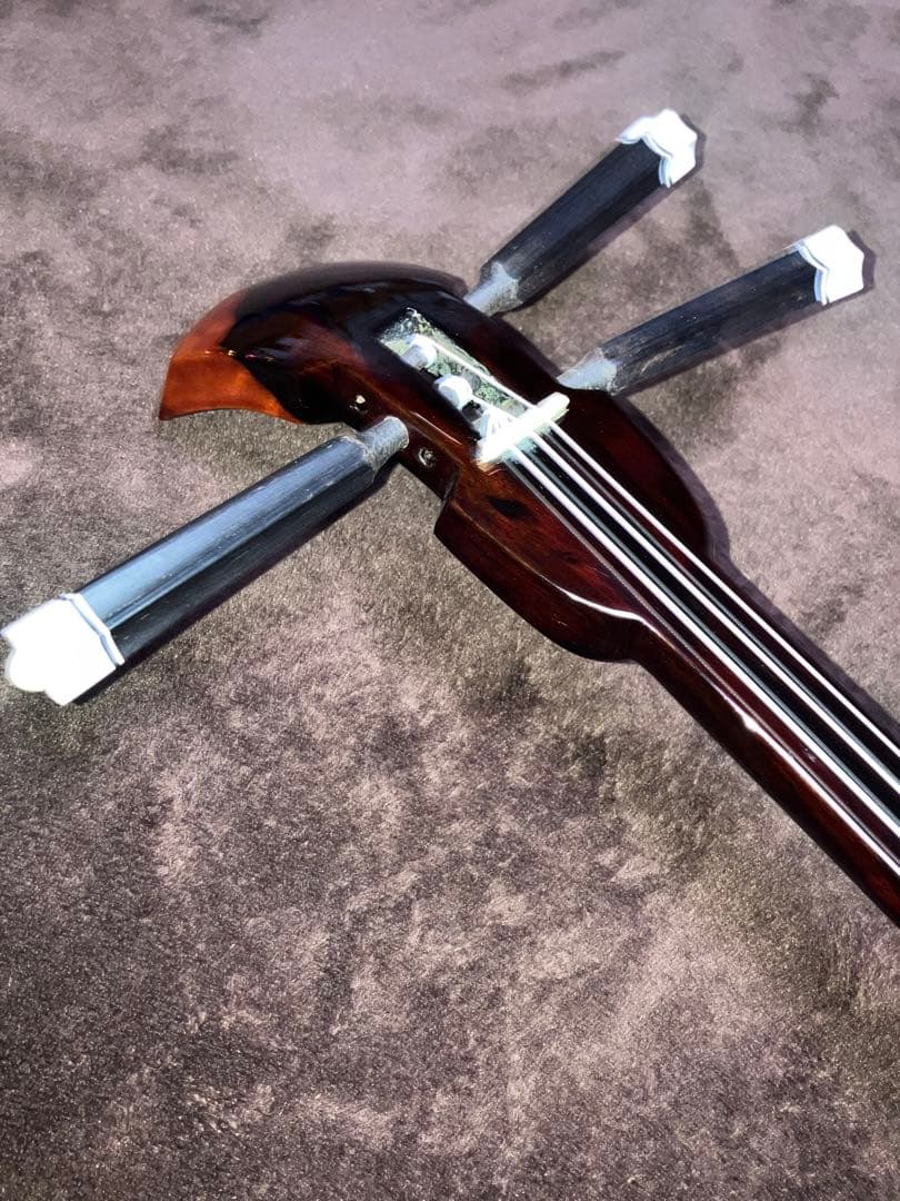 沖縄三線上質クルチ真壁型本皮一枚張りスンチ塗り期間限定