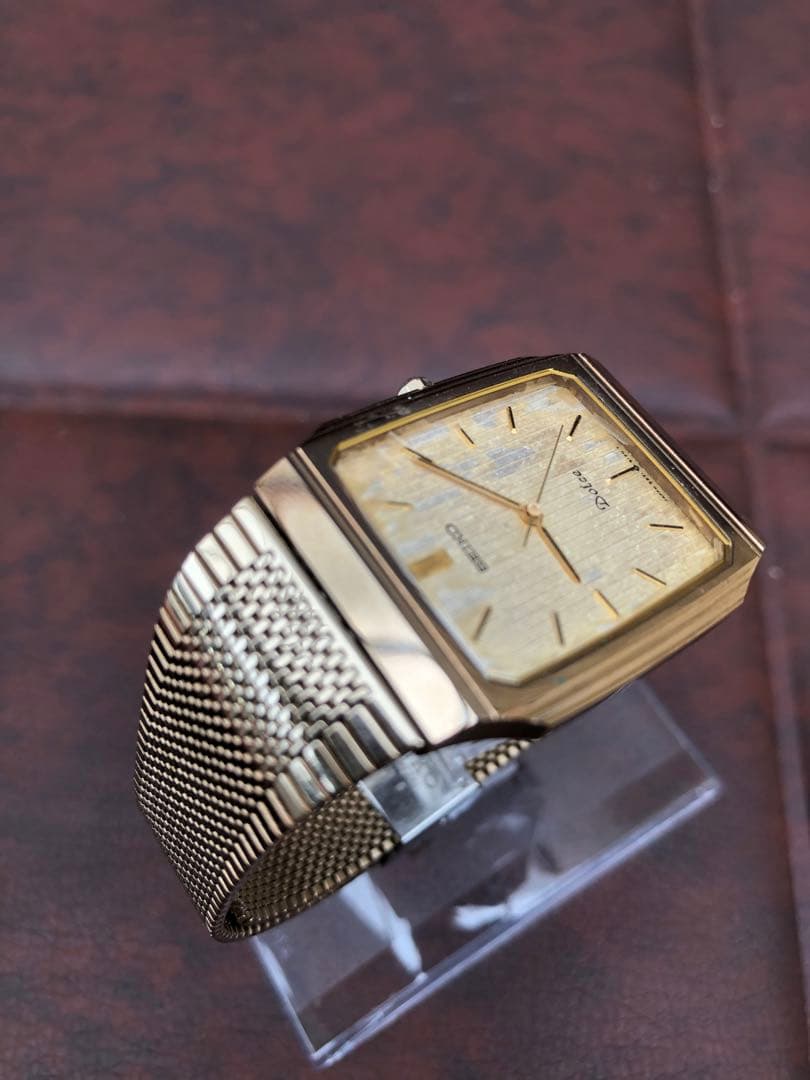 セイコー 9531-5160ドルチェ QZ ゴールド文字盤 メンズ稼働(J④