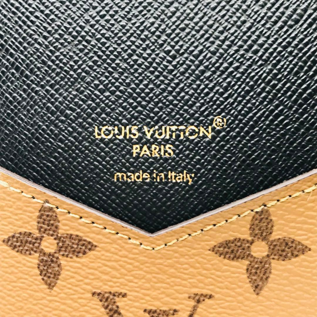 ルイヴィトン✨モノグラム リバース フォリオ iPhone15PRO用ケース