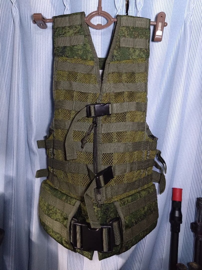 ロシア tehinkom 6sh117 タクティカルベスト2015年製 タルコフ Tehinkom製 6sh117 タイプ モールベスト デジタルフローラ迷彩