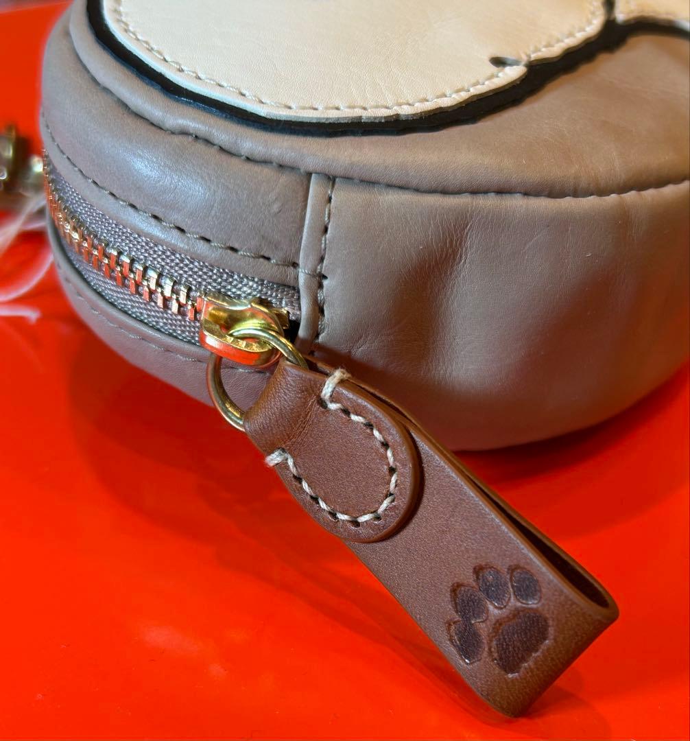 新品 genten ゲンテン スヌーピー レザーポーチ 銀座三越スヌーピー 展