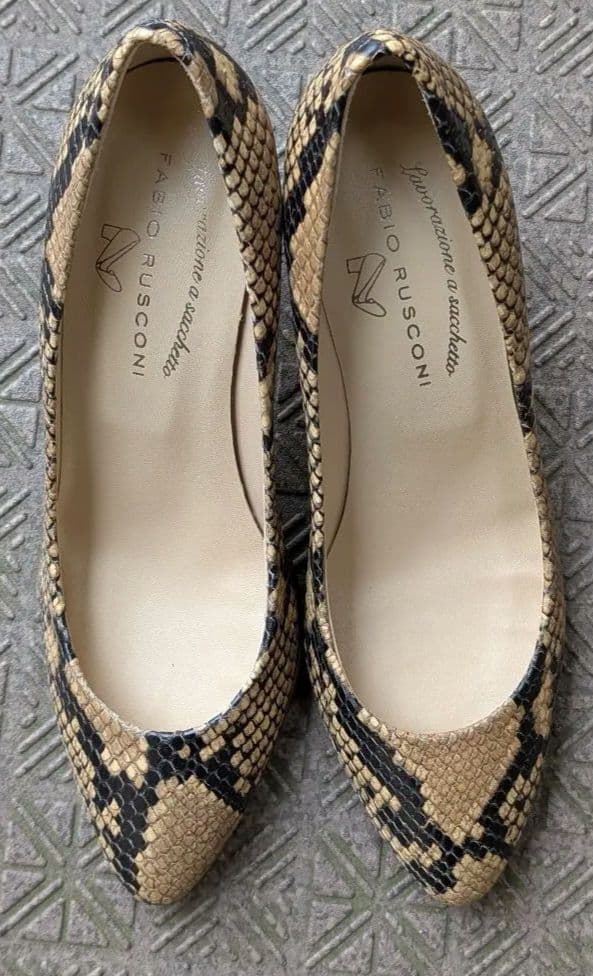新品未使用 FABIO RUSCONIパイソン柄ヒール FABIO RUSCONI】パイソン柄ヒールのフ | WASH たまプラーザテラス店