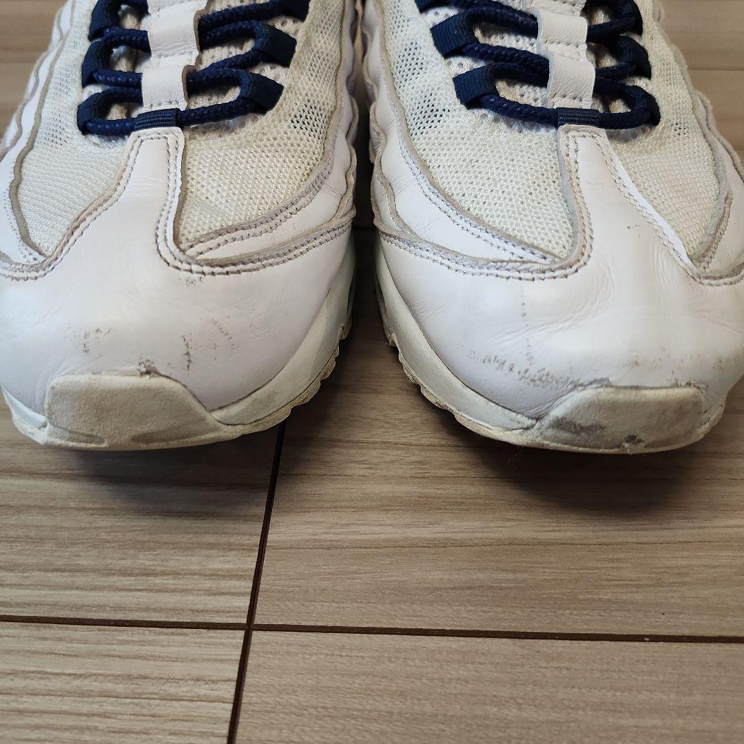Nike Air Max 95 ホワイト/ネイビー - メルカリ