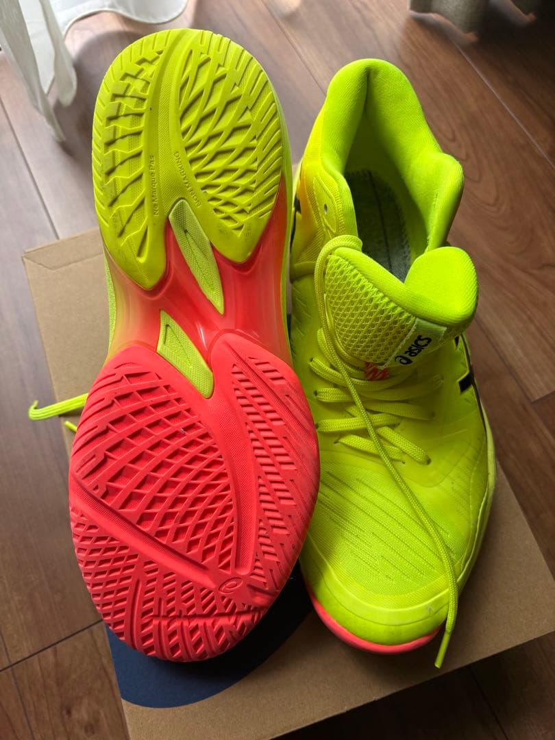 アシックス　バレーボールシューズ　28.0cm パリオリンピック　イエロー