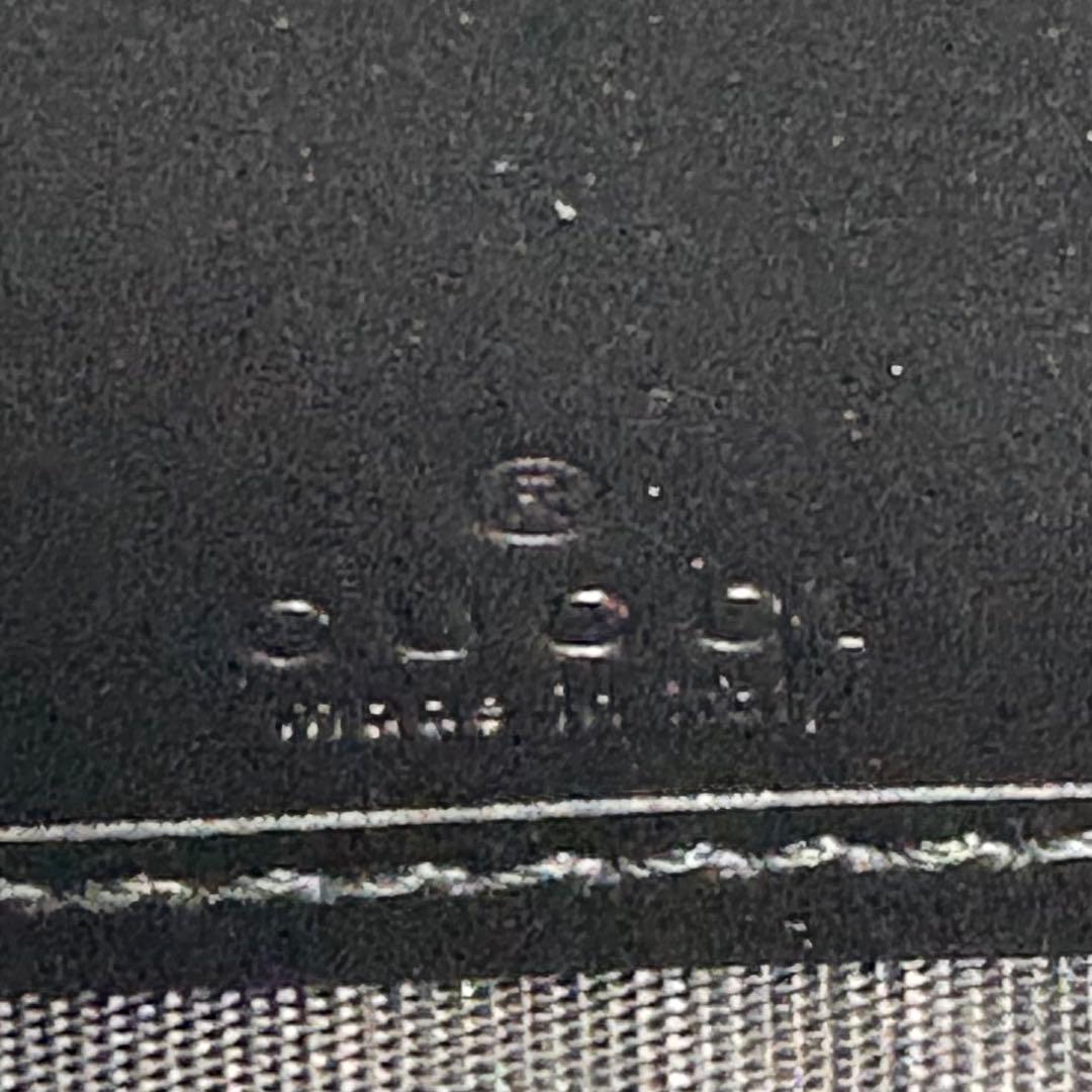 極美品】 グッチ ラウンドファスナーキャットヘッド ゴールド 金具