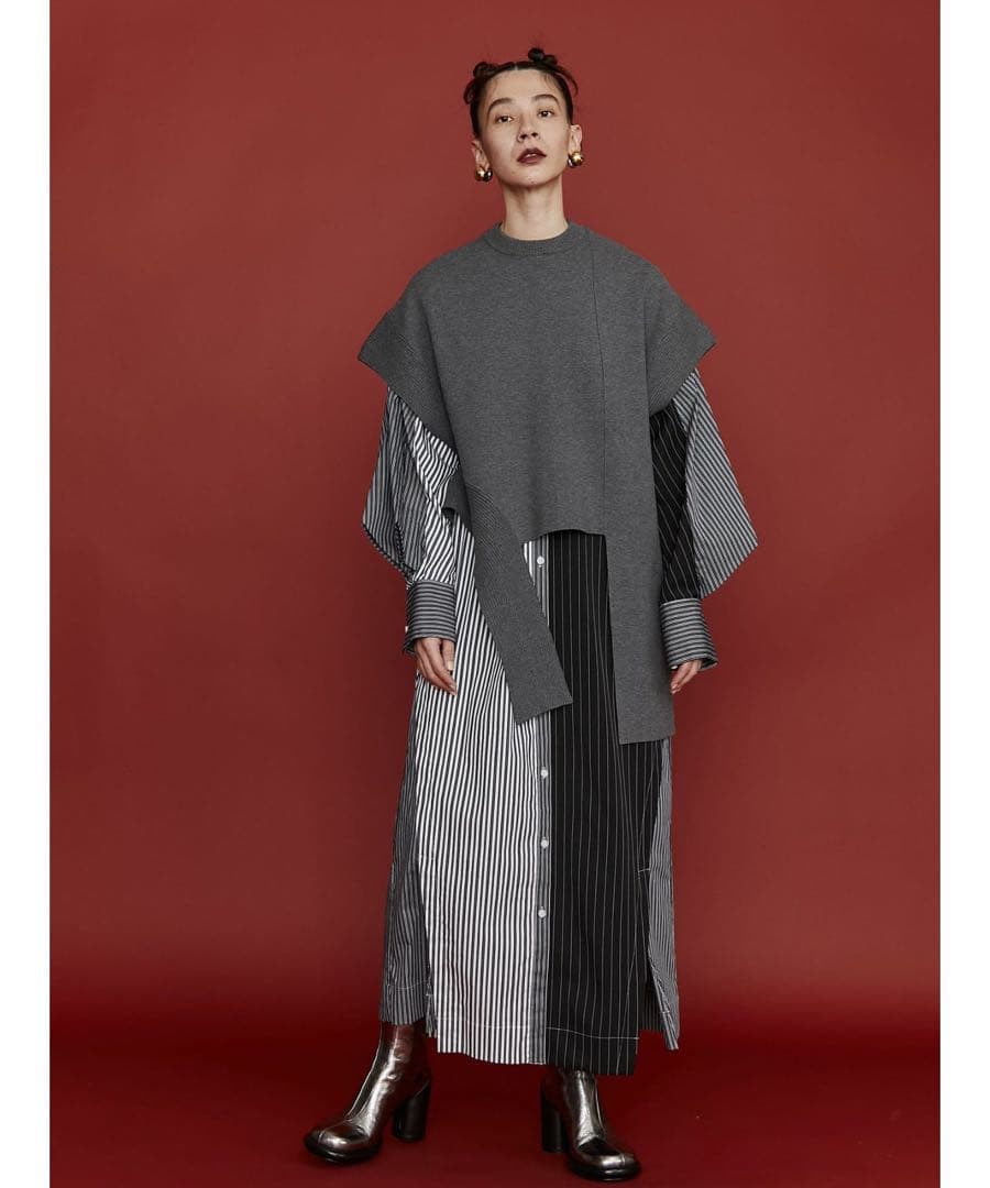 UN3D ダブルトライアングルタックシャツワンピース - メルカリ