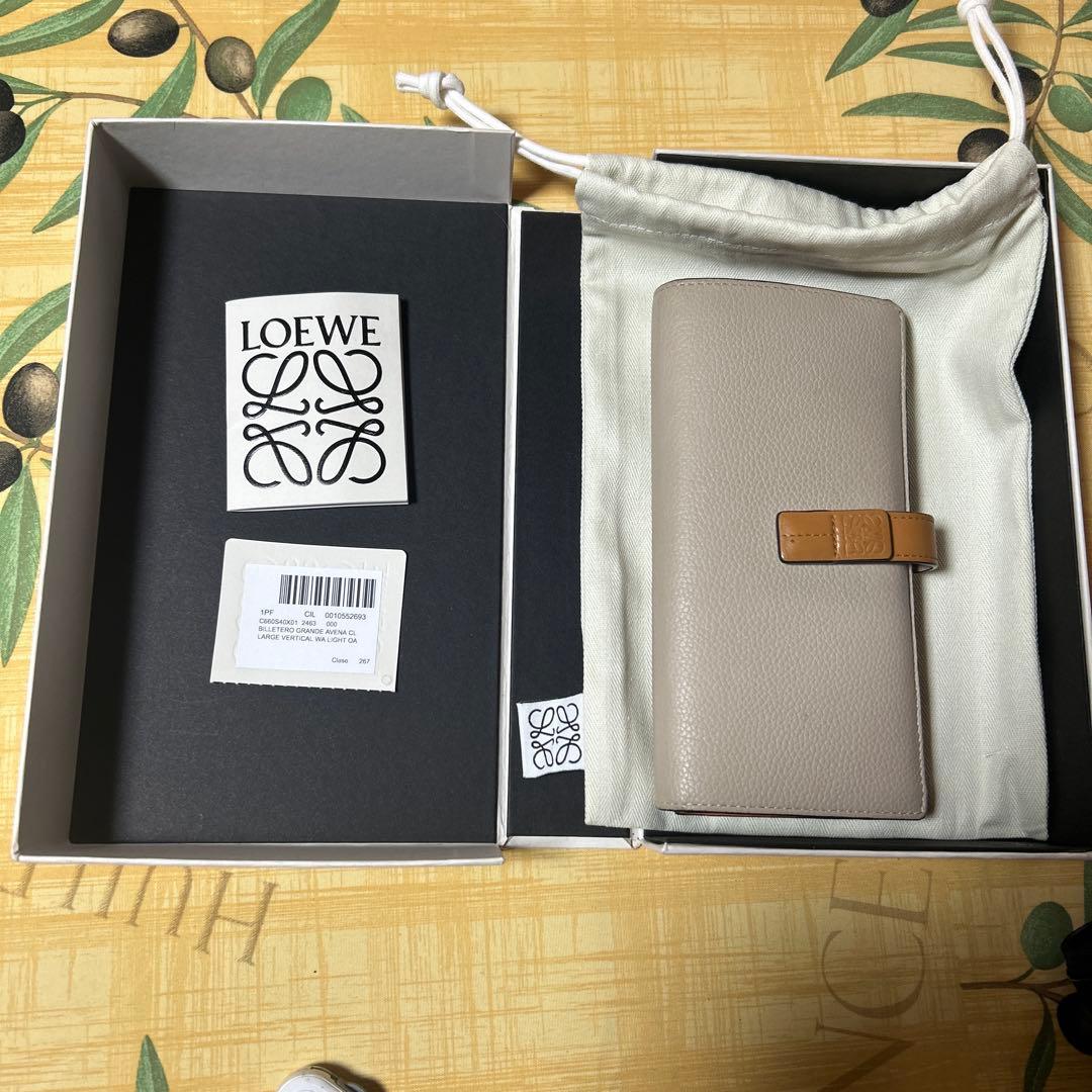 希少✨付属品完備✨ロエベ長財布 ラージバーティカルウォレット バイカラー 今日は一粒万倍日】開運日に使い始めたいロエベの財布！リピーター続出