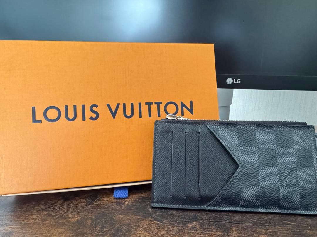 Louis Vuitton ダミエ ブラック ケース LOUIS VUITTON（ルイ・ヴィトン） ダミエグラフィット ポルトドキュ