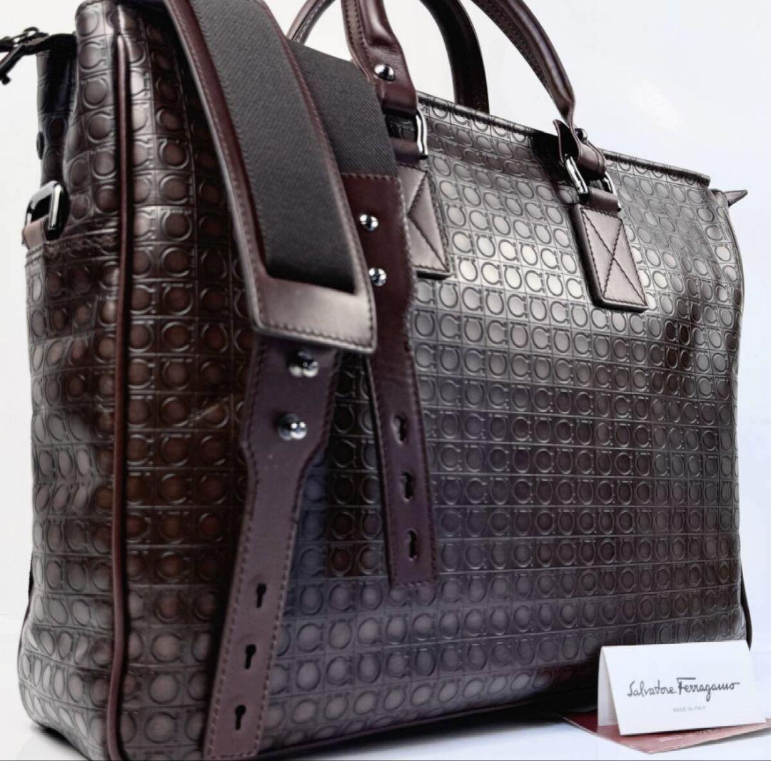 【未使用品・最高級品】サルヴァトーレ・フェラガモ 　ビジネスバッグ FERRAGAMO（フェラガモ） Salvatore Ferragamo サルヴァトーレ