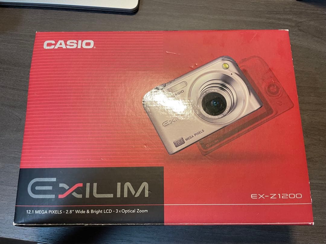 デジカメCASIOカシオ EXLIM 充電器付き - メルカリ