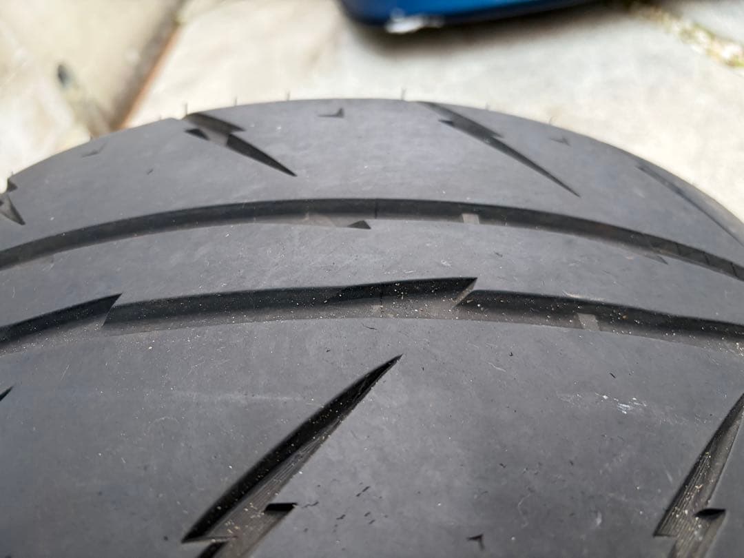 シバタイヤ SHIBATIRE R23 225/40/R18 2本セット