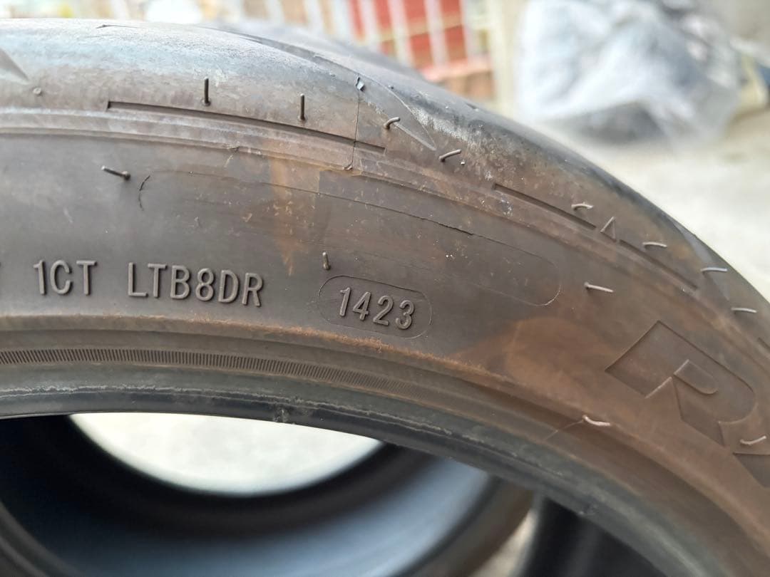 シバタイヤ SHIBATIRE R23 225/40/R18 2本セット