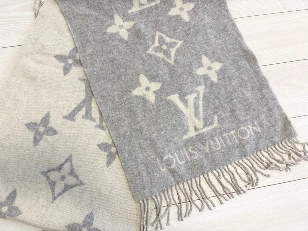 ルイ・ヴィトン マフラー レイキャビック グレージュ - メルカリ