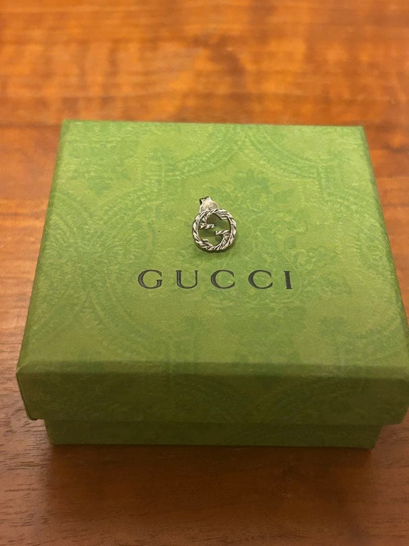 GUCCI シルバー スタッドピアス グッチ GUCCI アクセサリー ピアス 770758 J8400 8106 apgu00533l