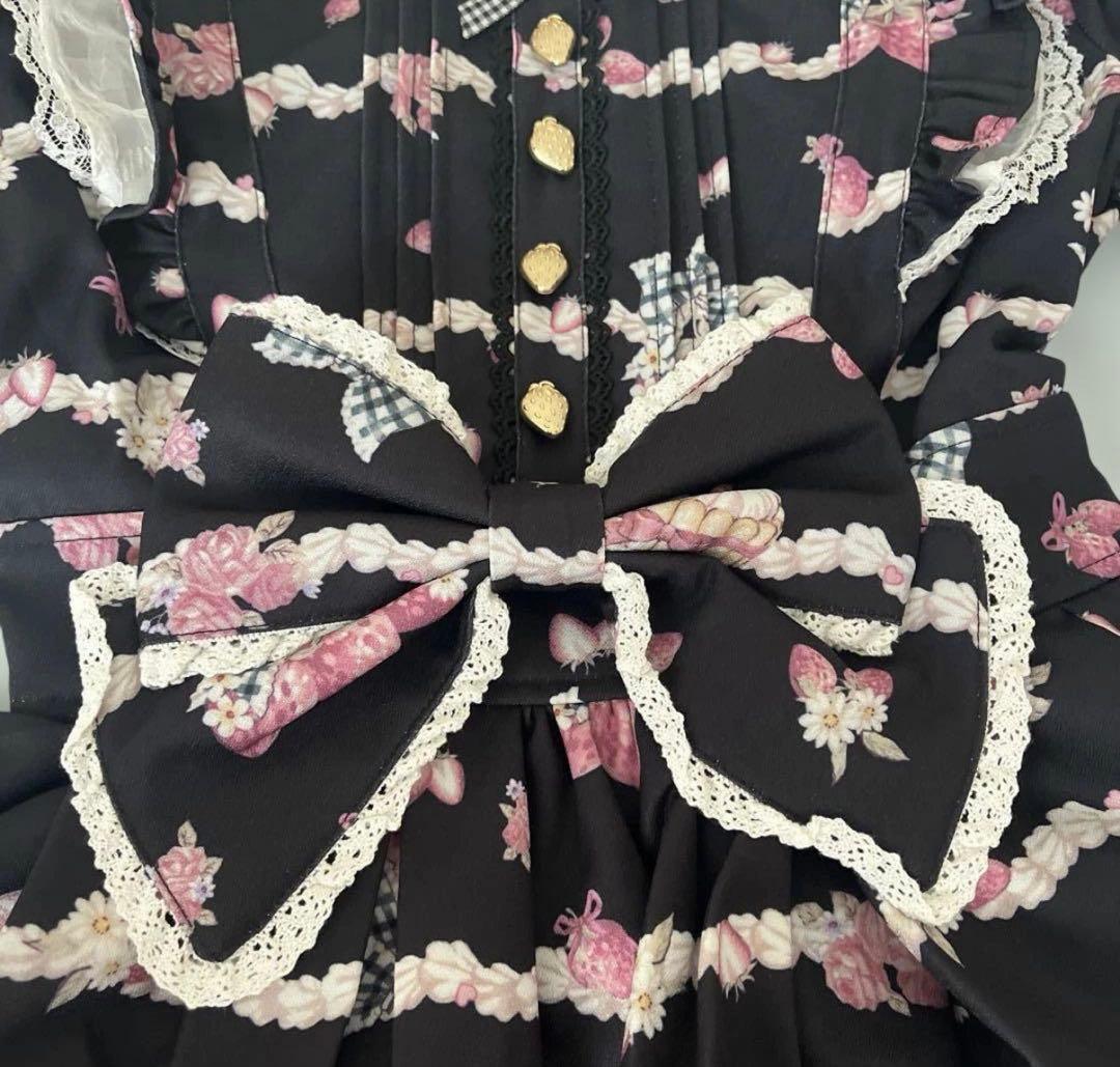 リズリサ LIZLISA Creamy Berry柄ワンピース ブラック M - メルカリ