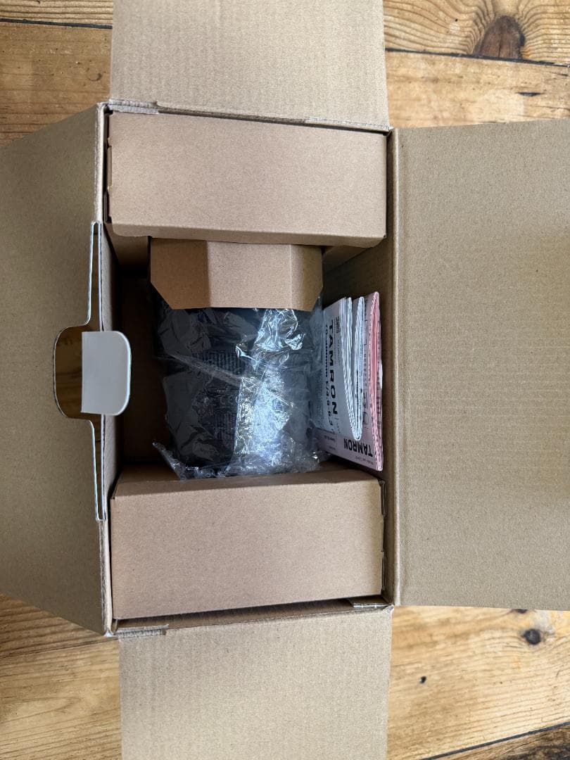 あすぱら君　70-300mm F/4.5-6.3 Di III RXD