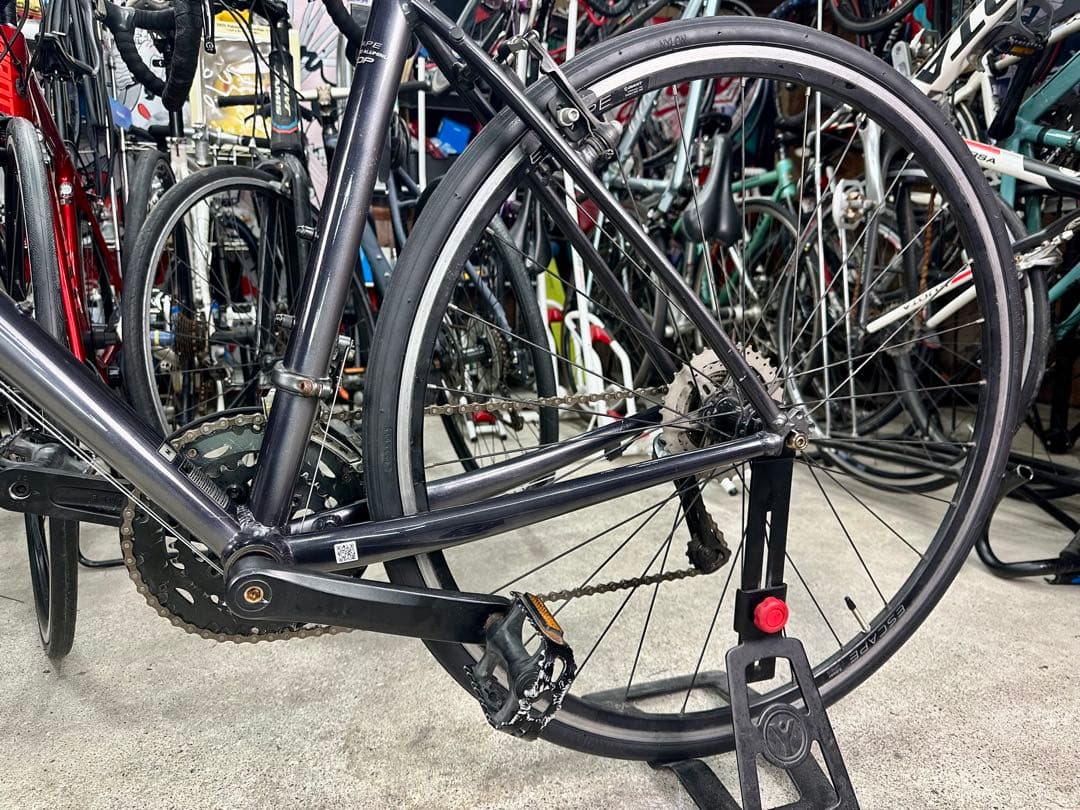 ESCAPE R DROP基本分解発送送料無料！完成車配送もご相談ください！