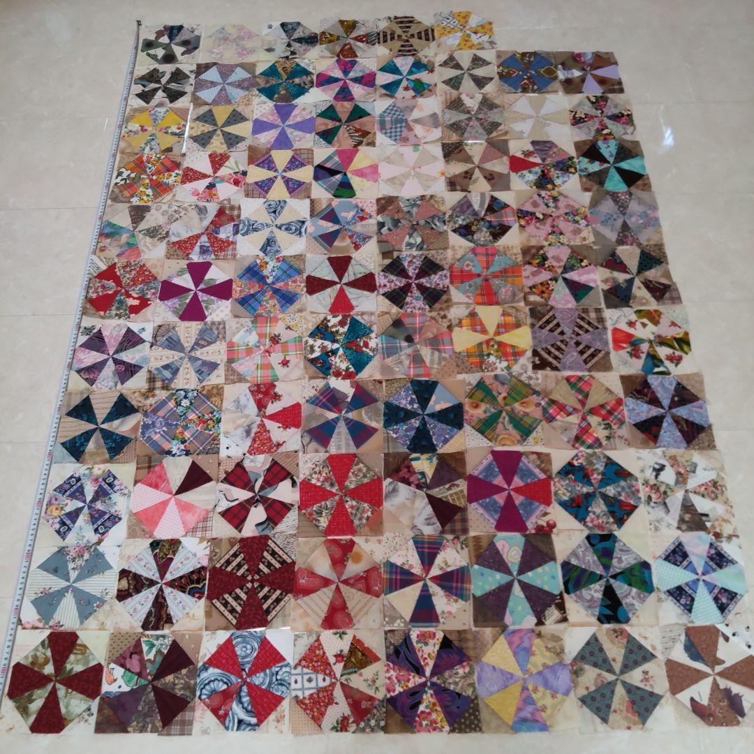 パッチワークキルトトップ カレイドスコープ(万華鏡）用86枚