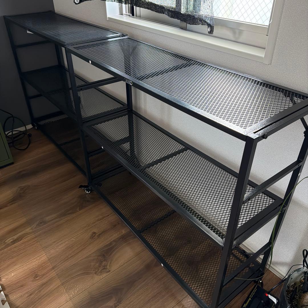 2個セット　アイアンシェルフ　植物棚　ラック　オーディオ 杉板2枚付き 2段アイアンラック 棚 テーブル 収納 アイアンシェルフ