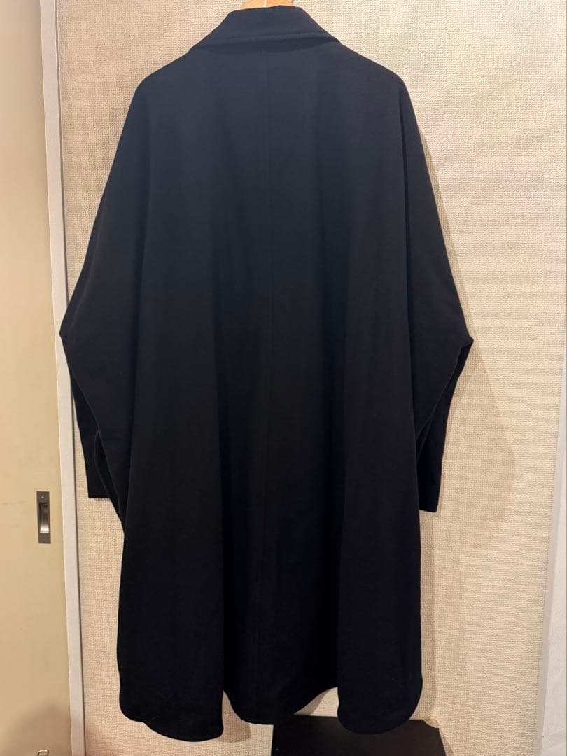 JUHA (ユハ）OVERSIZED PONCHO COAT black-超歓迎
