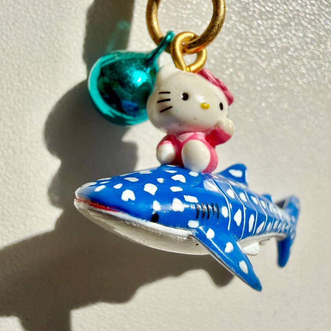 海遊館限定 2003 ご当地キティ根付け - メルカリ