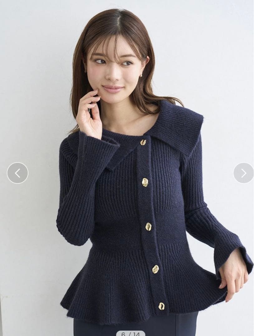 新品タグ付き⭐︎ スナイデル　ペプラムニットプルオーバー ペプラムニットプルオーバー(ニット)｜トップス｜SNIDEL(スナイデル)の