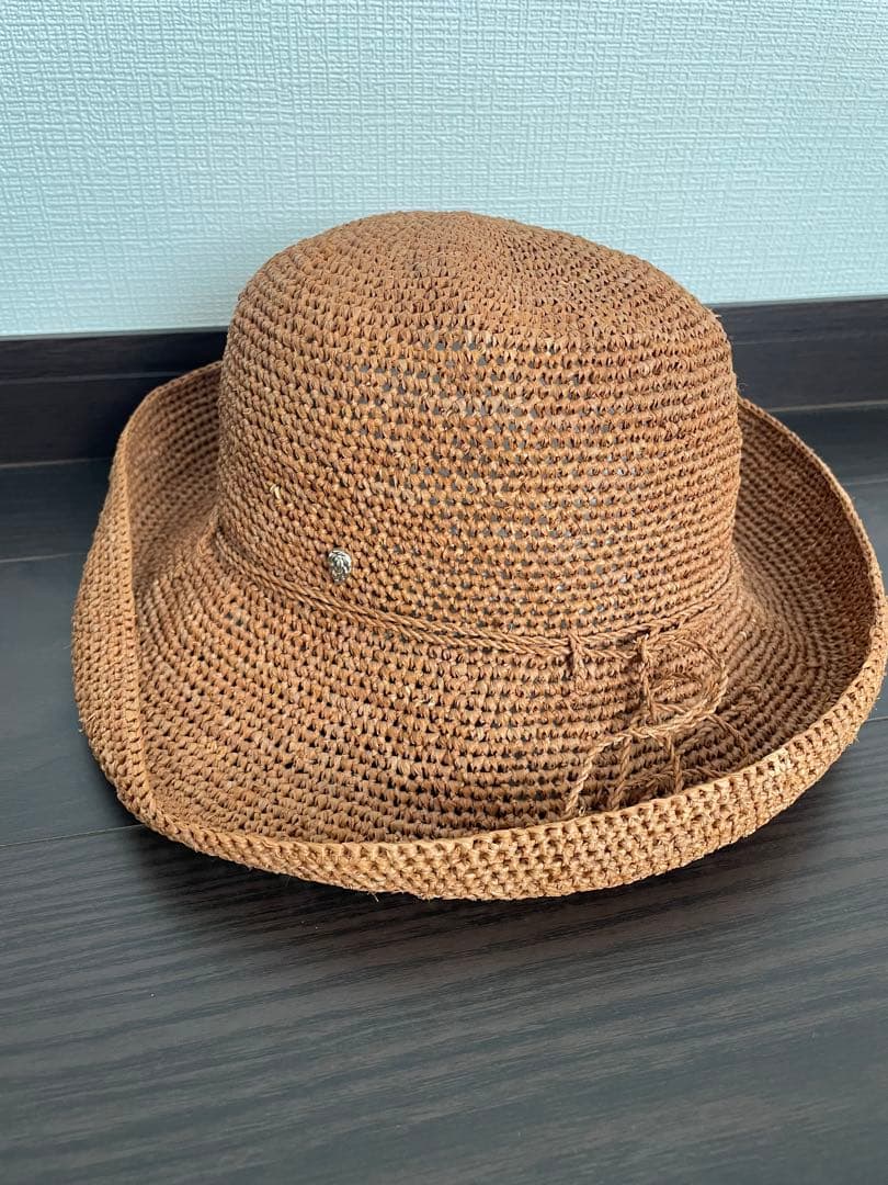 HELEN KAMINSKI］ 麦わら帽子 ブラウン - メルカリ