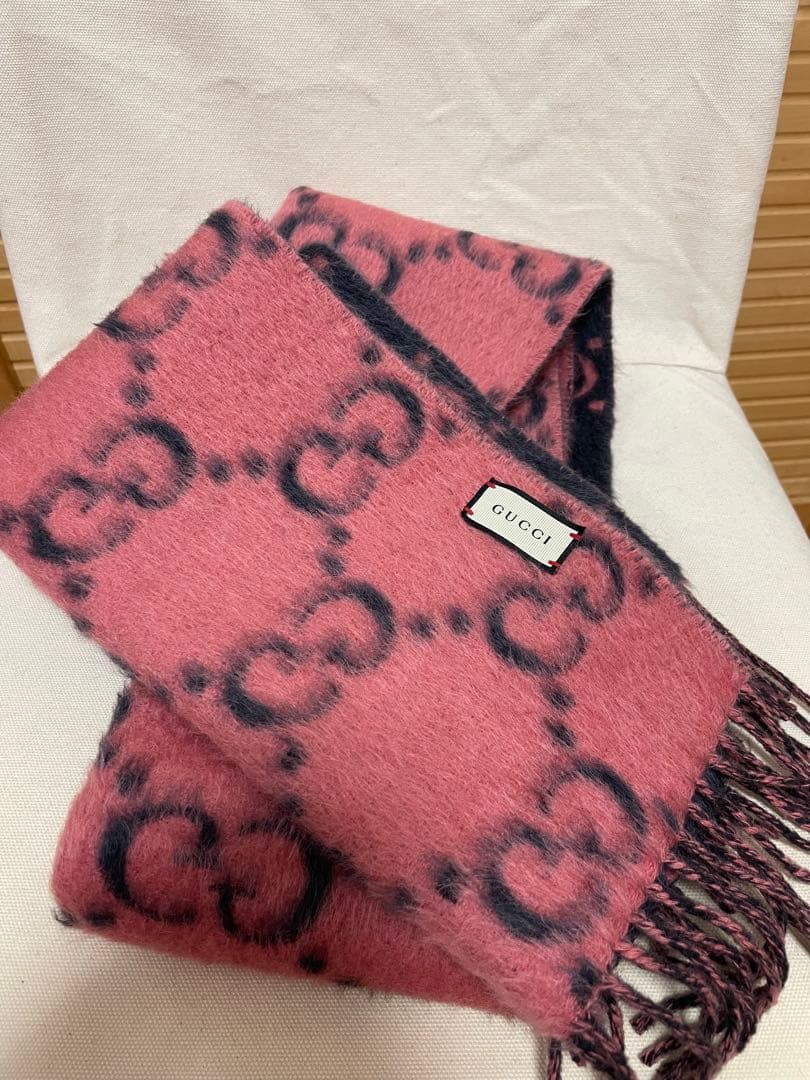 GUCCI ピンク GGロゴ マフラー GUCCI（グッチ） ストール マフラー メンズ レディース GG柄 ピンク
