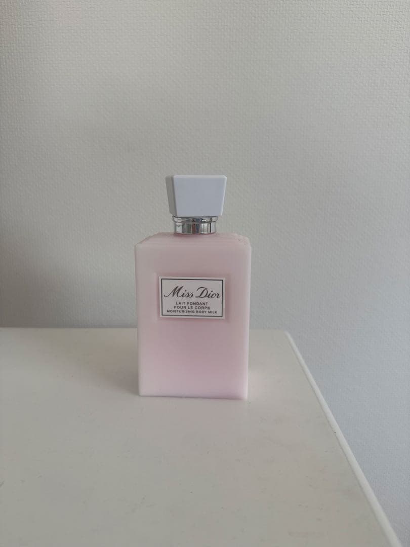 DIOR MissDior ミスディオール ボディミル200ml 箱リボン付き