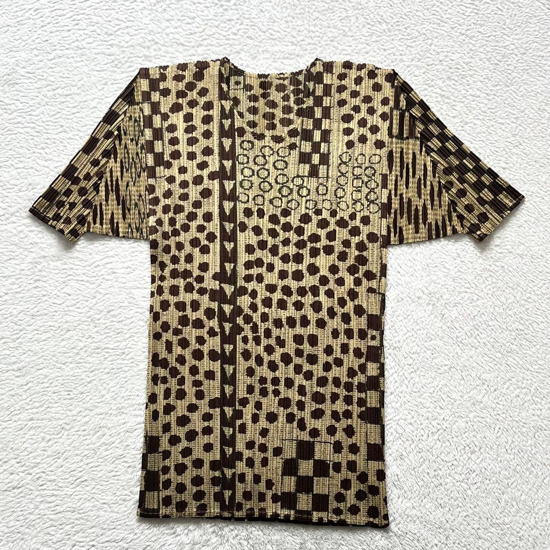 プリーツプリーズ イッセイミヤケ トップス - メルカリ